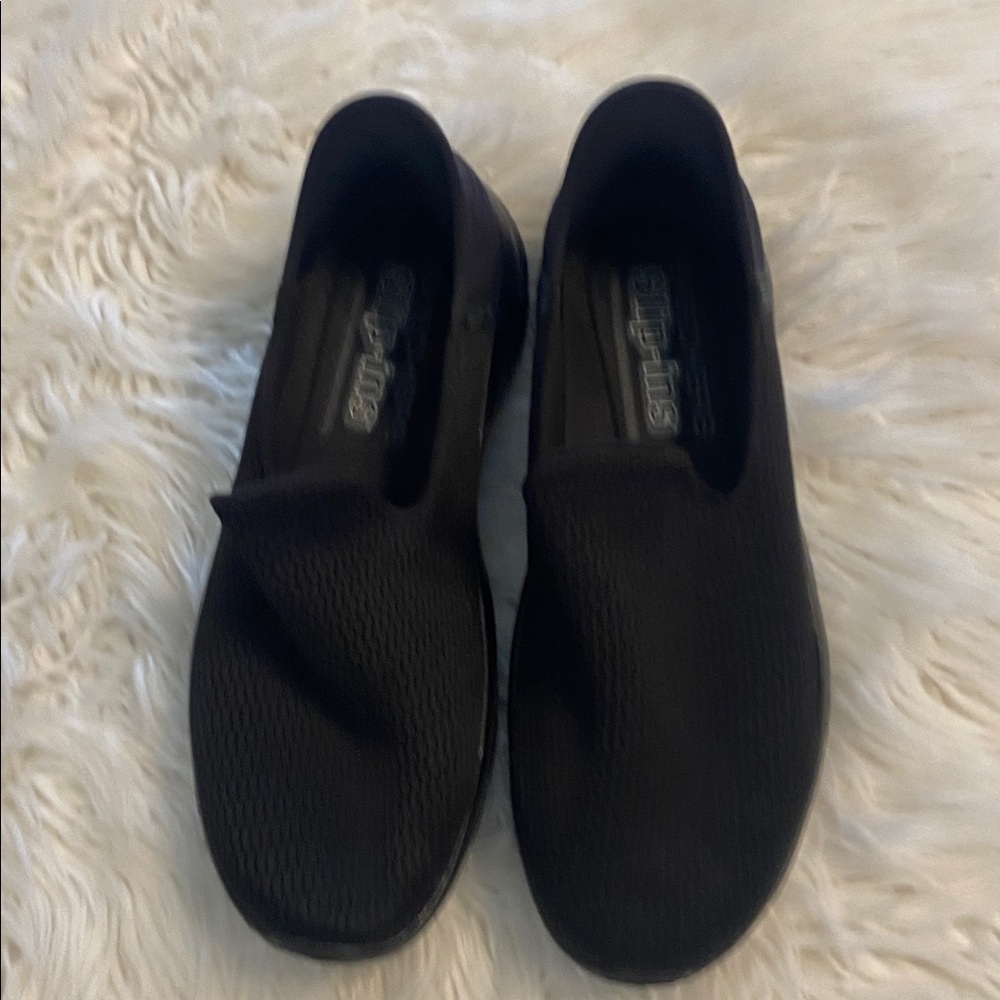 Skechers Women’s Black Slip-On Sneakers size 8.5 BNWOT - Picture 12 of 12